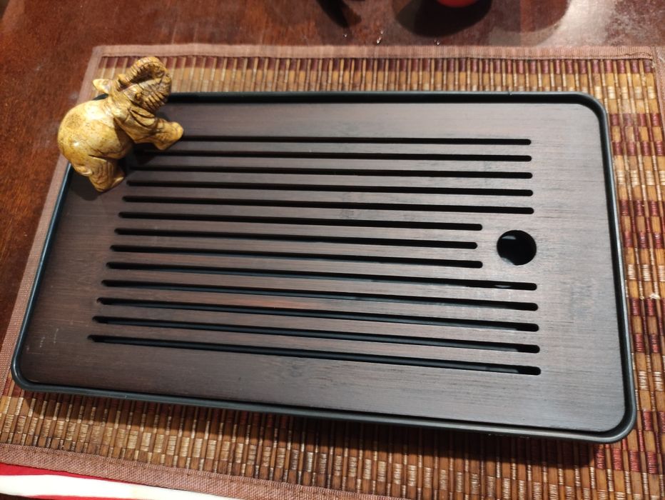 Новый Чайний столик з бамбука чабань 32х19 см нова в упаковці х