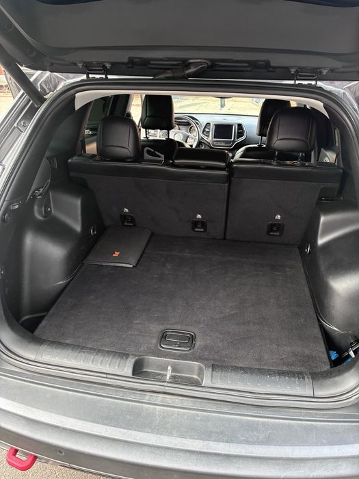 jeep cherokee trailhawk
