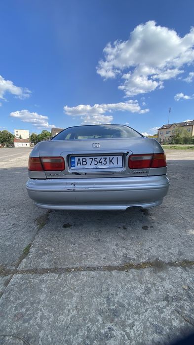 Honda accord 1993 v покоління