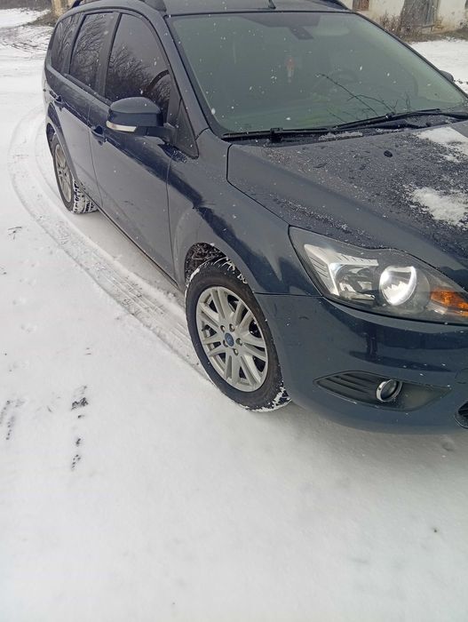 Форд фокус універсал