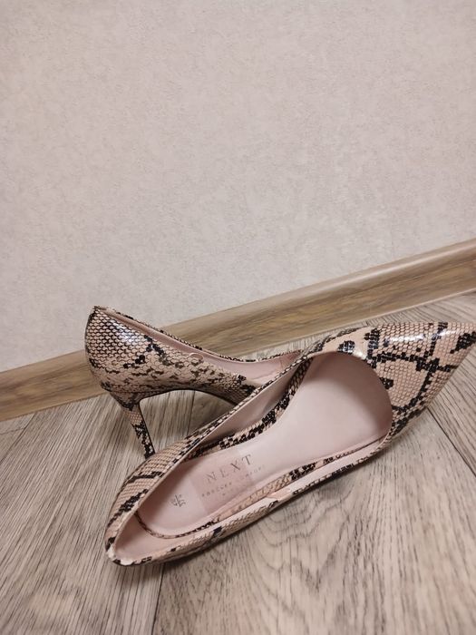 Туфлі лодочки рептилія