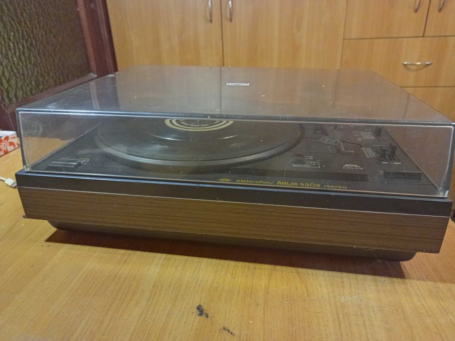 Стереопроигрыватель электрофон Ария 5303