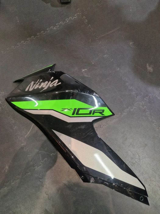 Kawasaki ZX-10R OEM Lewa osłona boczna 55028-0761 Konstancin