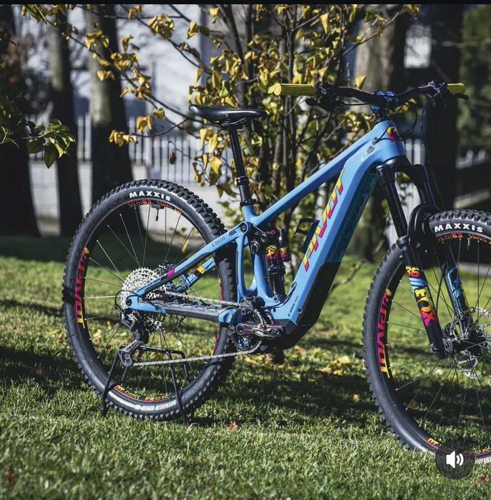 E-bike enduro pivot AM