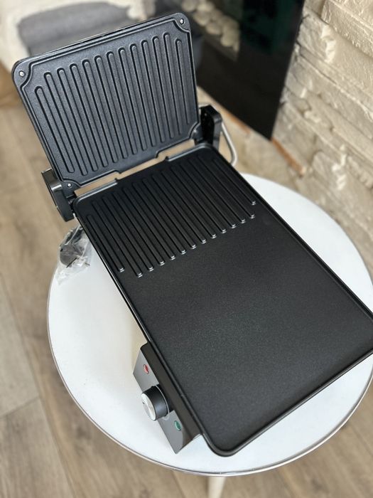Grill elektryczny 2000W