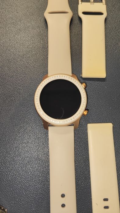 Amazfit gtr Swarovski edition