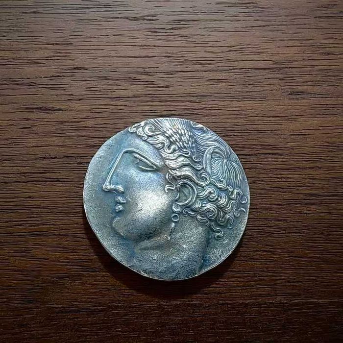 Древняя  греческая  монета  Пегас