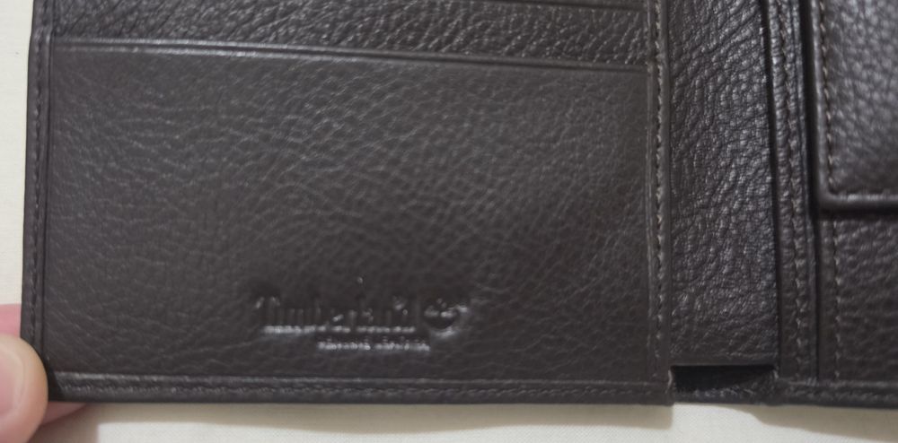 Carteira Timberland nova