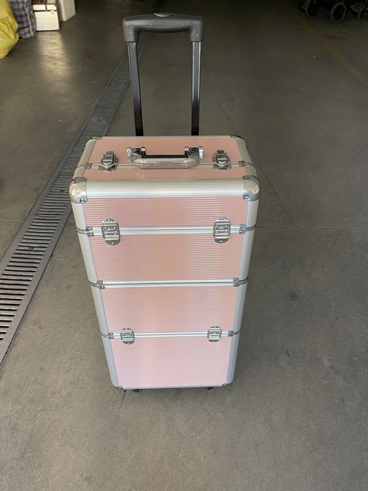Mala de alumínio transporte material de estética