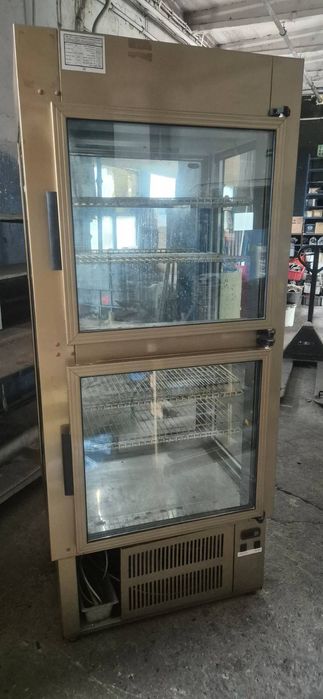 Szafa chłodnicza witrynowa WCH 3