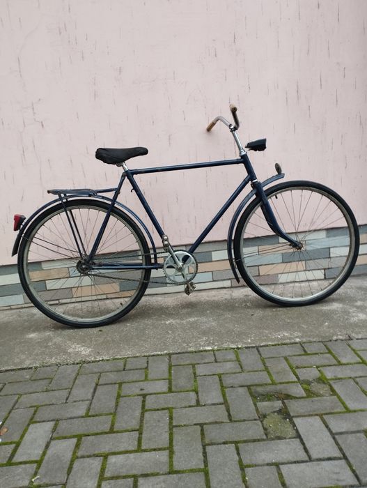 Велосипед "Україна" на ходу.