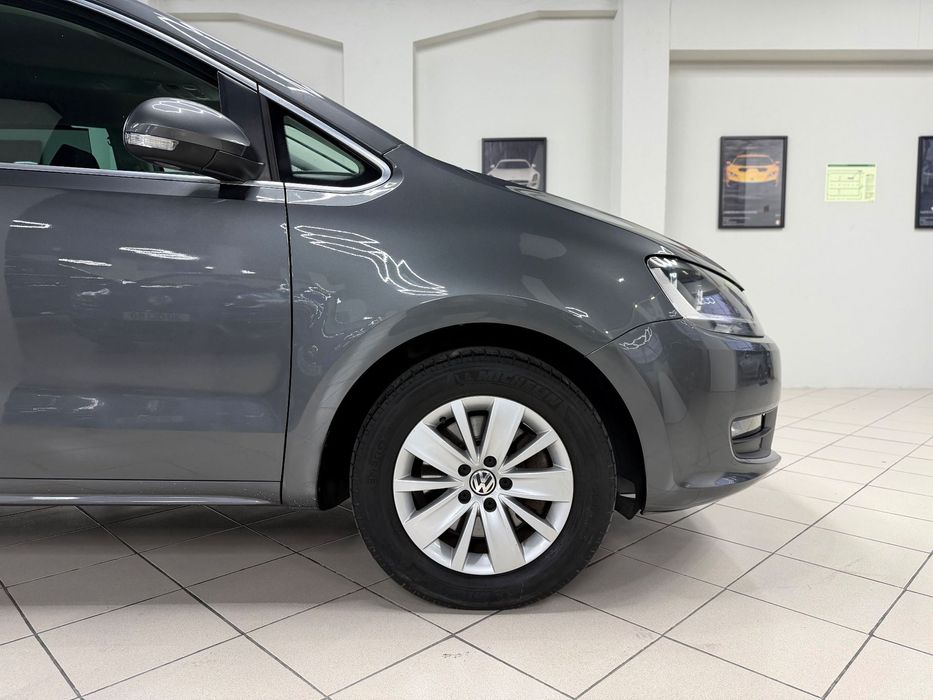 VW Sharan 2.0 TDi BlueMotion