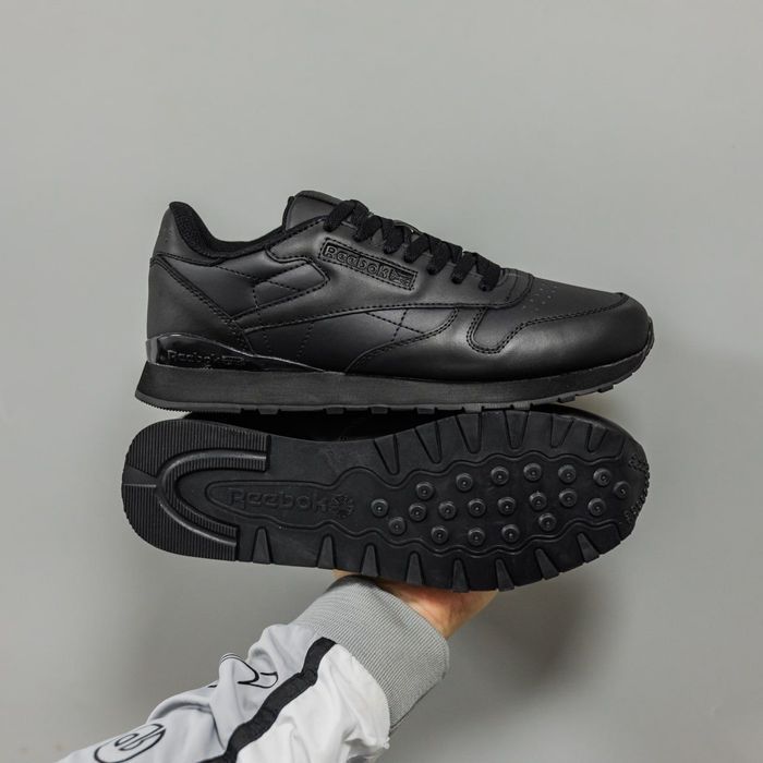Кроссовки Reebok Classic All Black Мужские оригинал новые