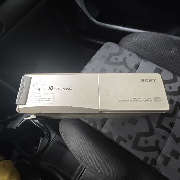 caixa cds changer sony cdx 51
