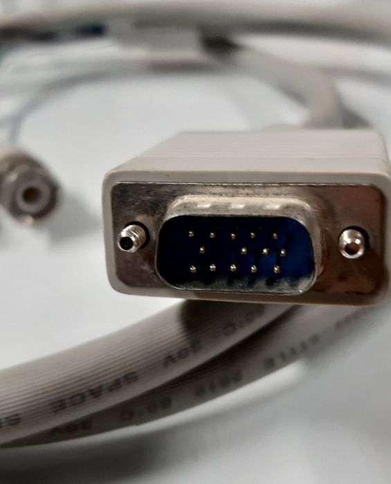 Cabo VGA a 5 BNC