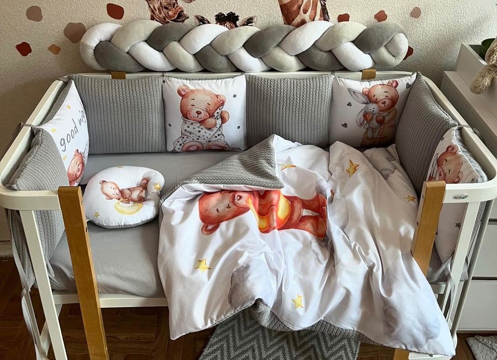 Дитяче ліжечко, в ідеальному стані