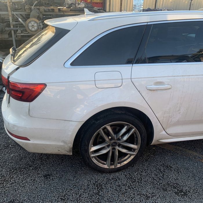 Błotnik Ćwiartka Ly9C Prawa Tył Próg Dach Audi A4 B9 8W Kombi Avant 16R.