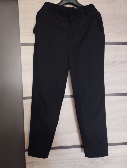 Spodnie damskie klasyczne