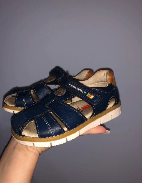 Sandalia de criança