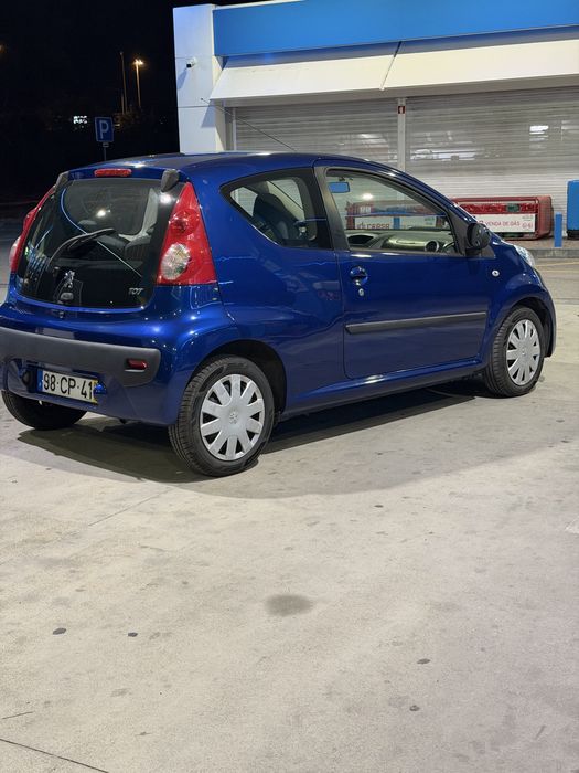 PEUGEOT 107 1.0