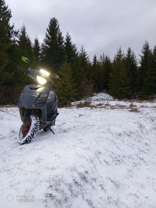 Скутер 80 куб продаю