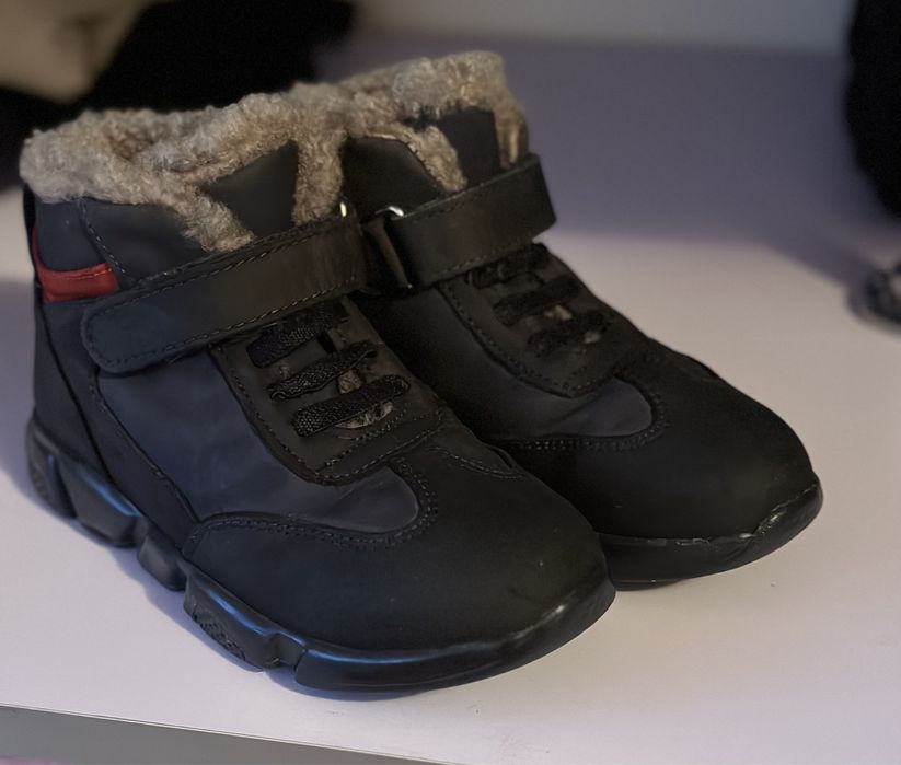 Зимове дитяче взуття хутро цегейка