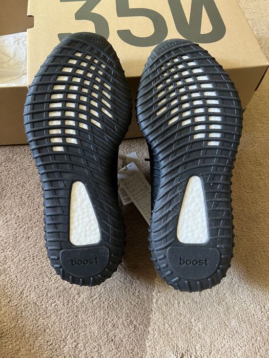 Yeezy 350 oreo 45 1/3 DS