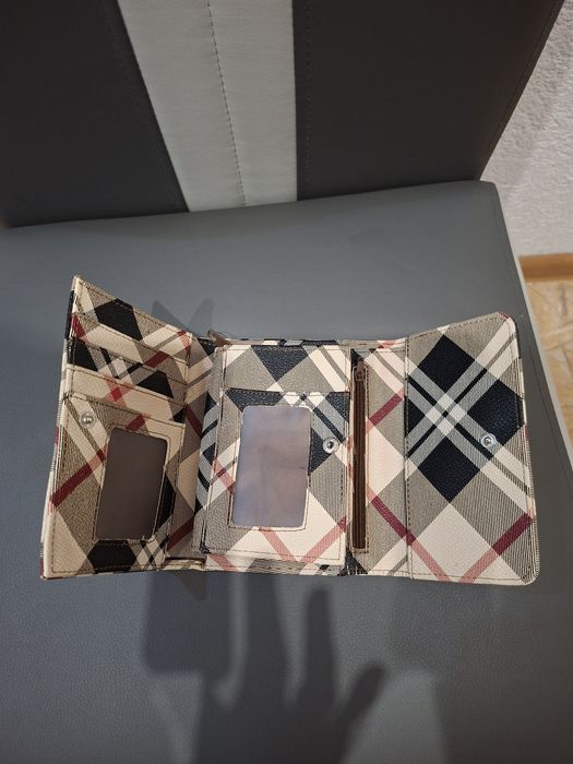 Portmonetka w krate Burberry