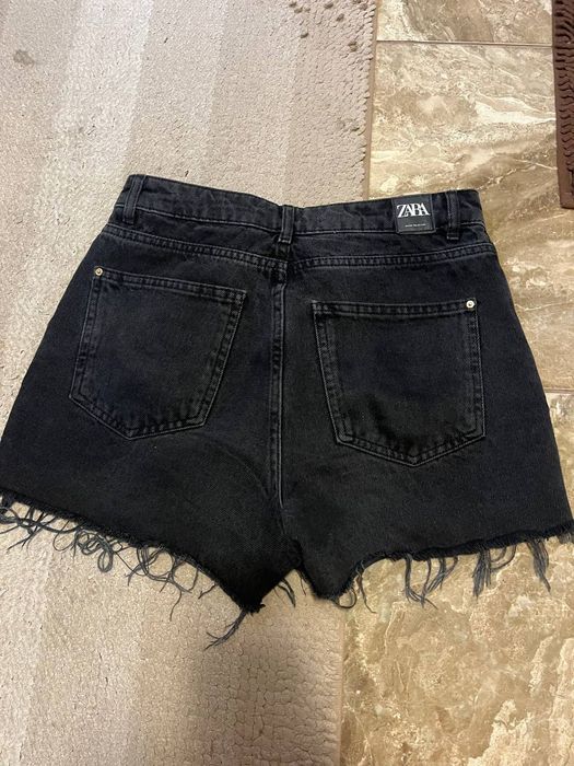 Шорти чорні zara