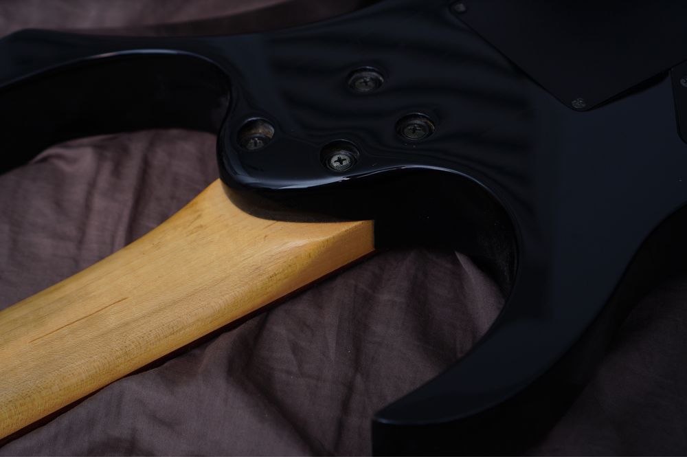 Ibanez RG570 scalloping  Japan 1999