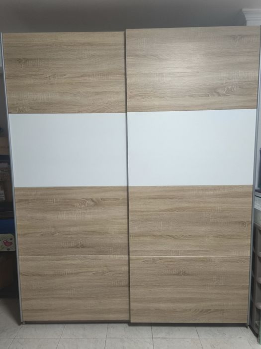 Armário 1,70x 2,10 em muito bom estado