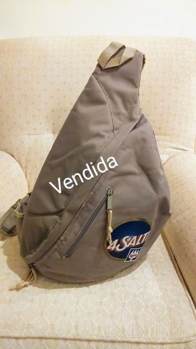 Mochilas novas  para escola ou desporto