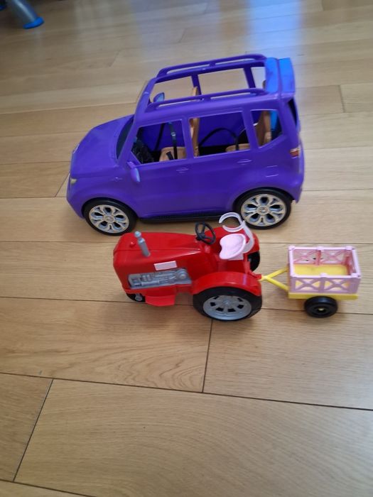 Komplet-samochód i traktor Barbie