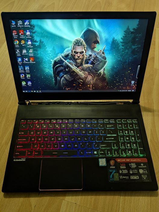 Ноутбук під відновлення або на запчастини