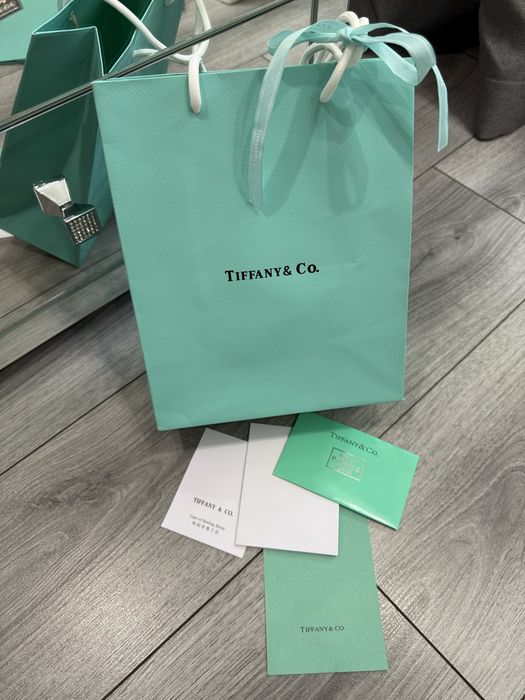 Пакет Tiffani , документы, лента