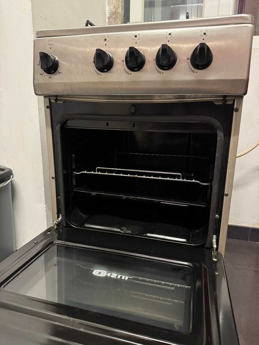 Fogão a Gás Butano/Propano Consul Myto F55 X Inox – Ótimo Estado