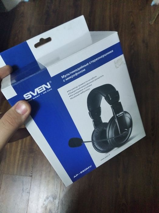 Навушники SVEN.     .