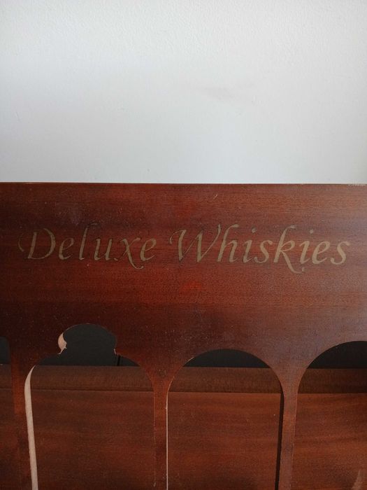 Expositor garrafas Whisky