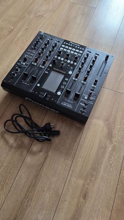 Pioneer DJM 2000 mikser cdj xdj