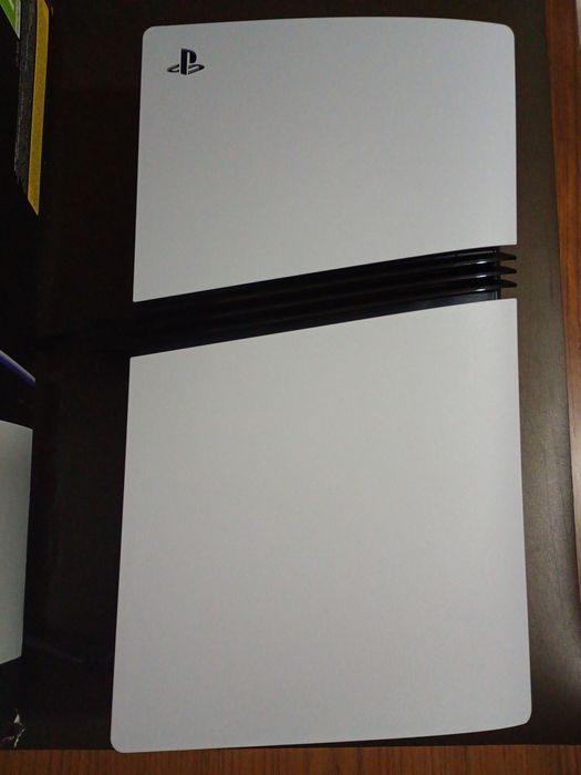 Consola PlayStation 5 PRO 2TB ( PS5 ) sem comando