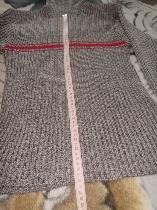 Теплая кофта с горлом