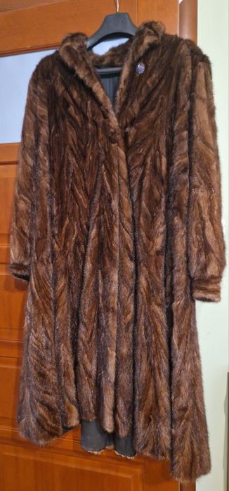Futro z norek brąz