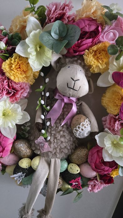 Wielkanocny wianek na drzwi śr 53 cm.