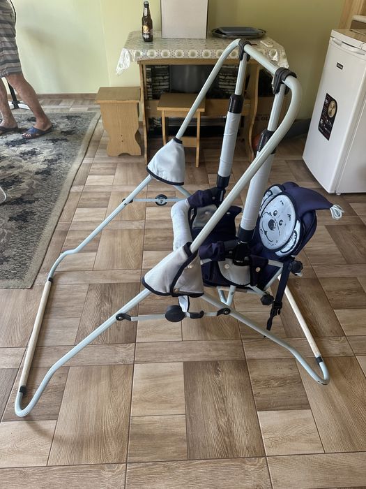 Дитяча гойдалка для малюка