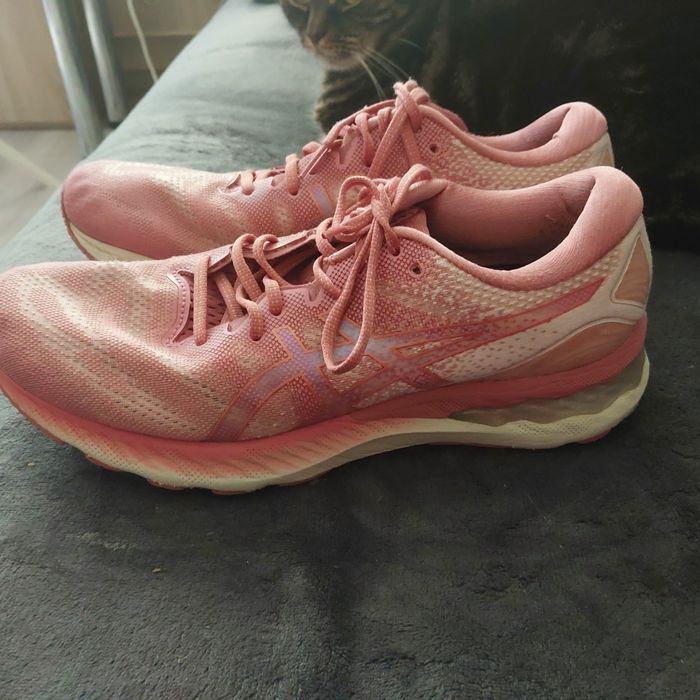Buty sportowe męskie Asics rozmiar 44.