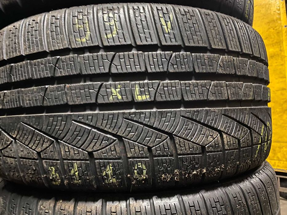 255/40/18 R18 Pirelli Winter SottoZero Serie II MO - зима