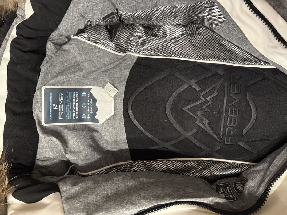 Жіноча гірськолижна куртка Freever