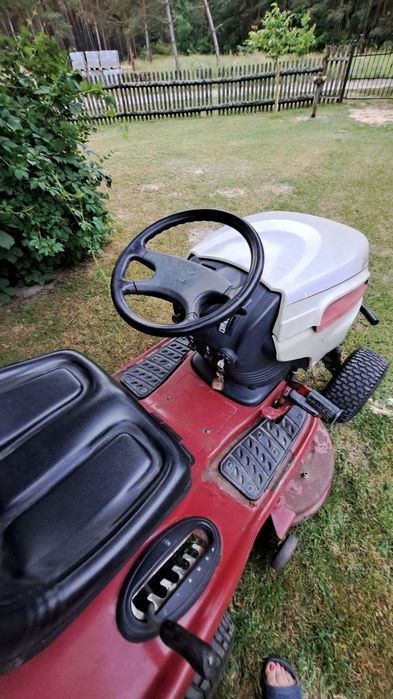Traktorek kosiarka, silnik honda 2 cylindry