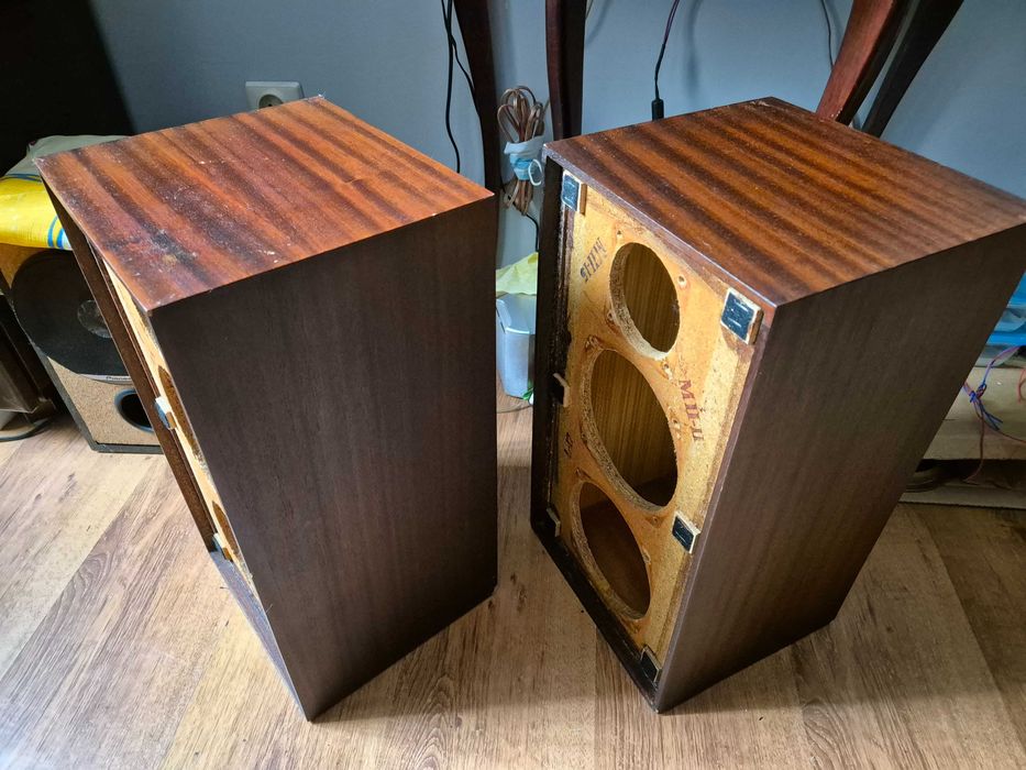 obudowy kolumn ZG 25 C