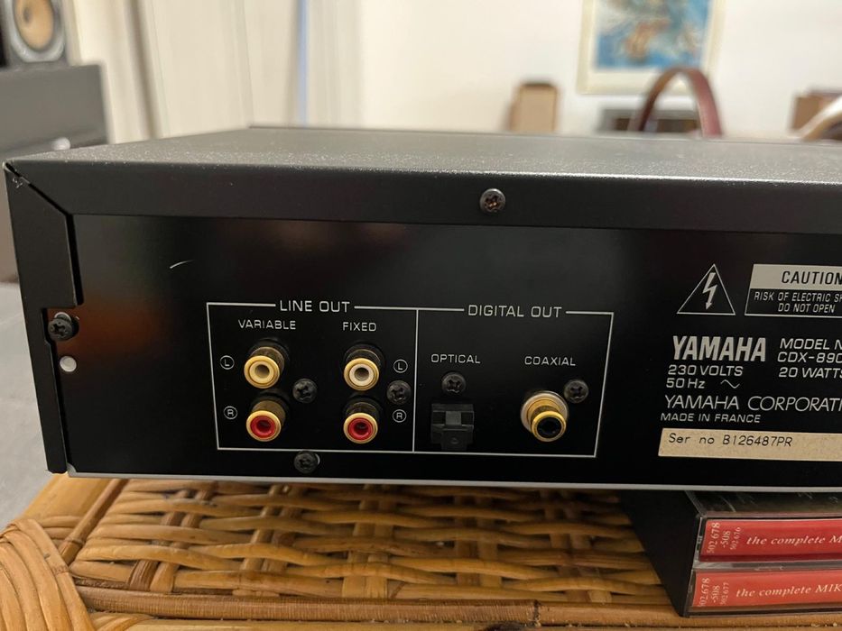 CD Yamaha CDX-890